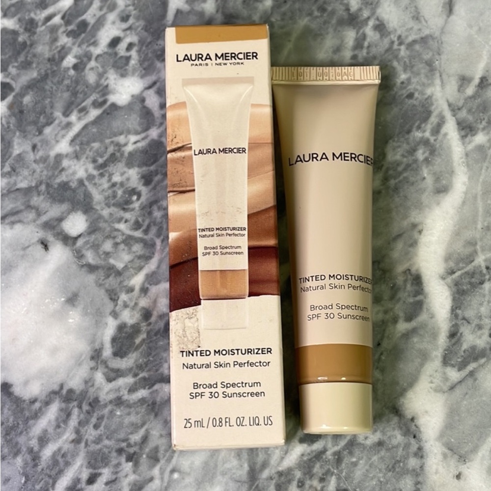 Laura Mercier Tinted Moisturizer Tawny